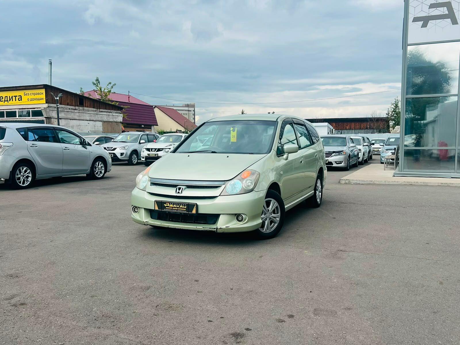 Honda Stream — фото 1