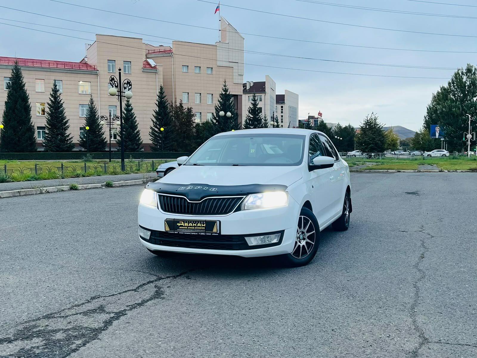 Skoda Rapid — фото 1