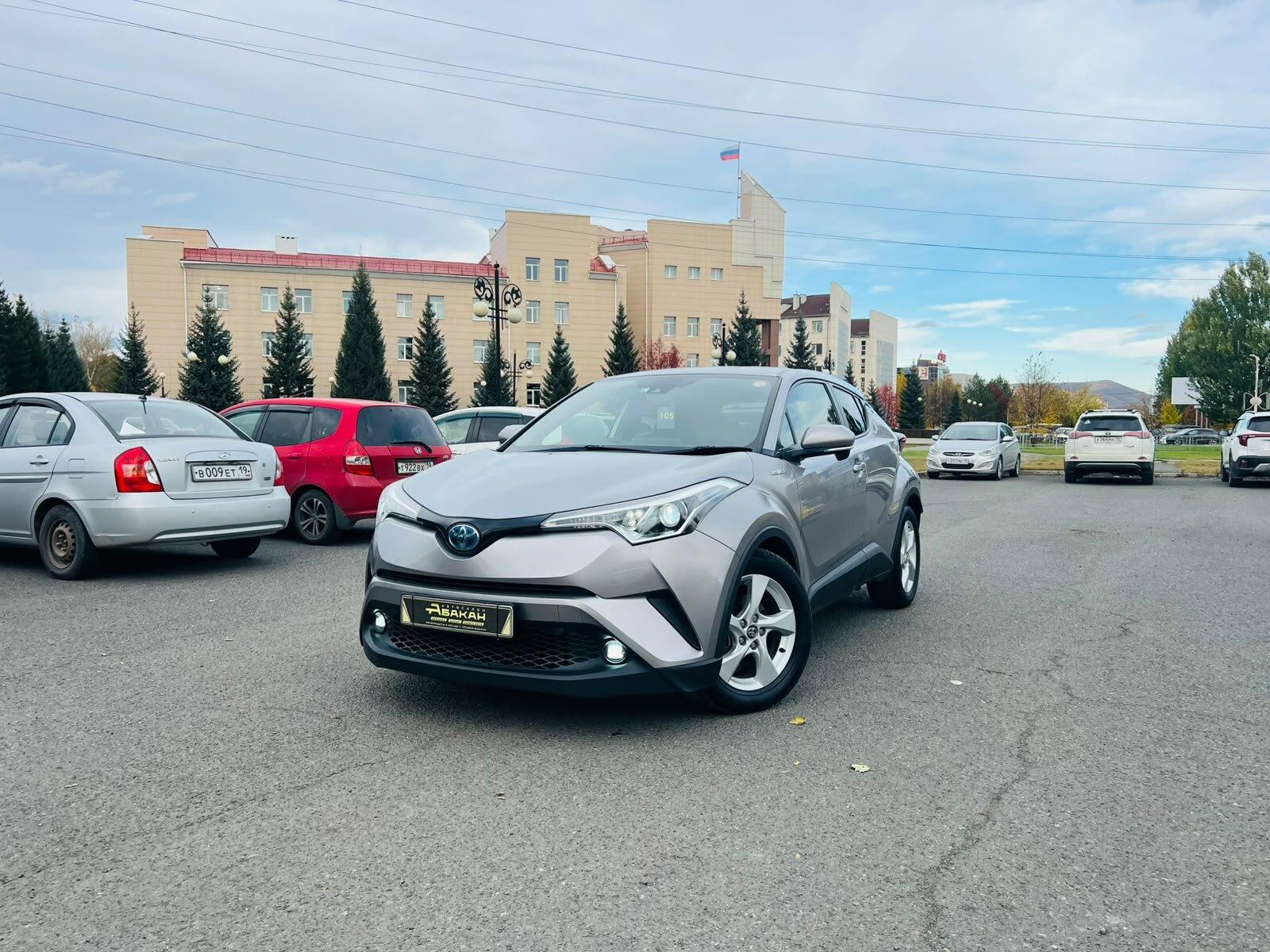 Toyota C-HR — фото 1