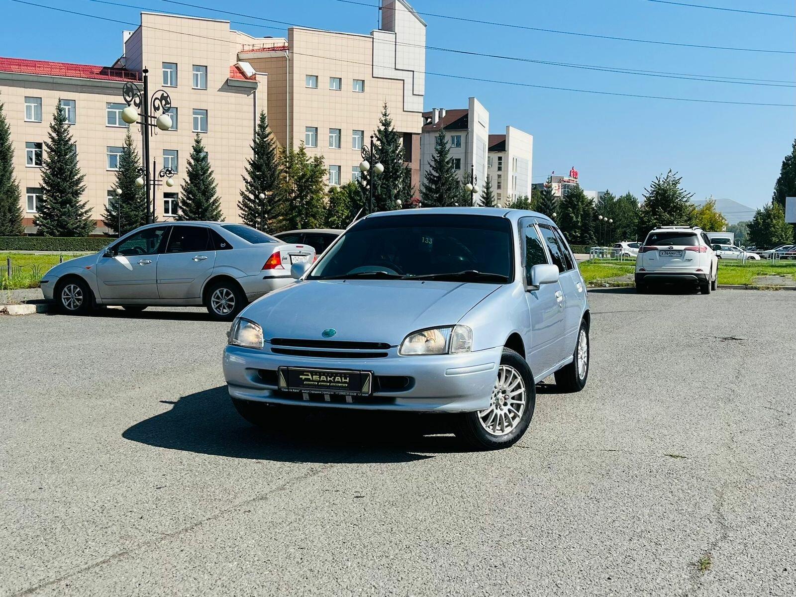 Toyota Starlet 1.3 MT (85 л.с.) 1998