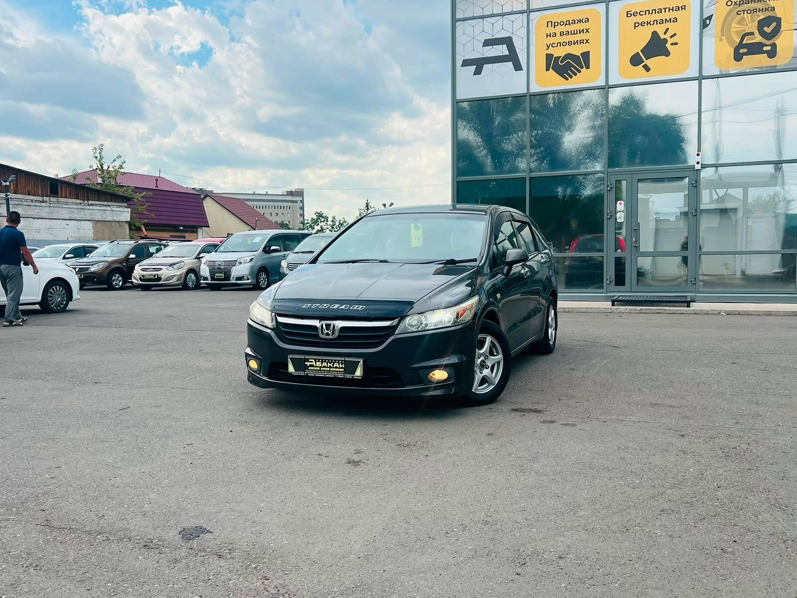 Honda Stream — фото 1