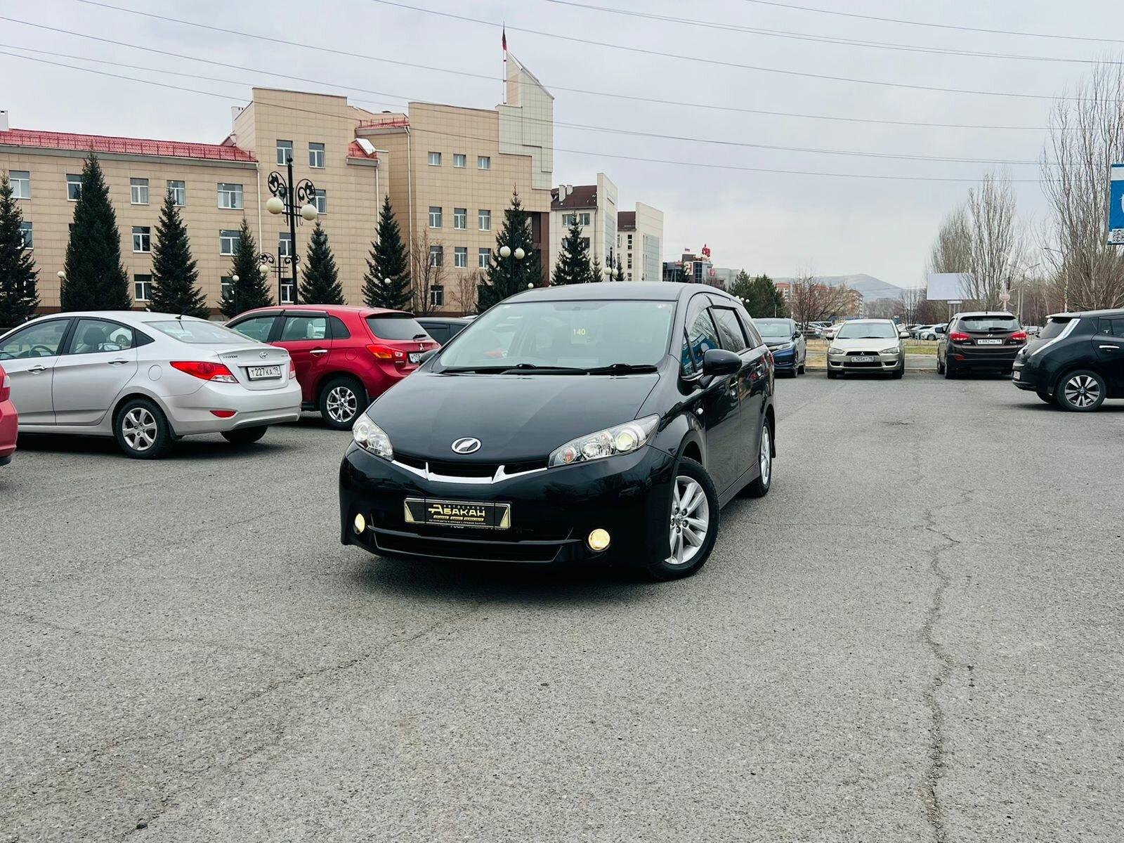 Toyota Wish 1.8 CVT (144 л.с.) 2010