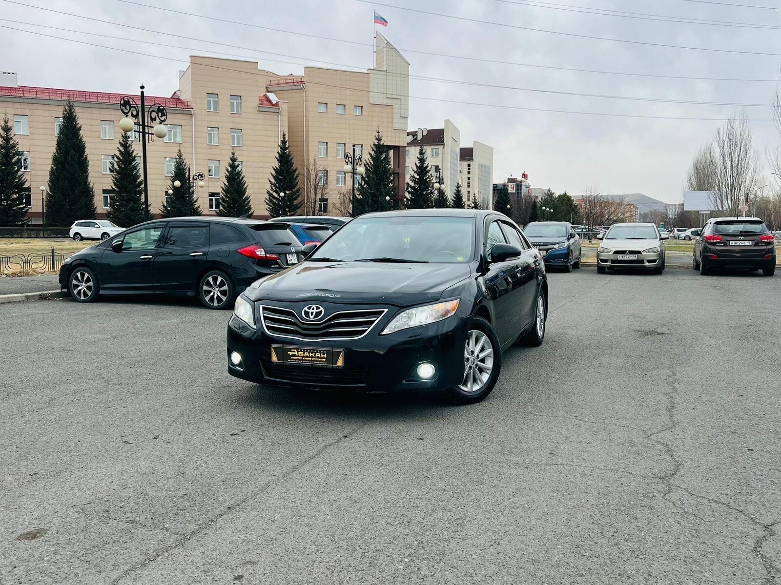Toyota Camry 2.4 AT (167 л.с.) 2009