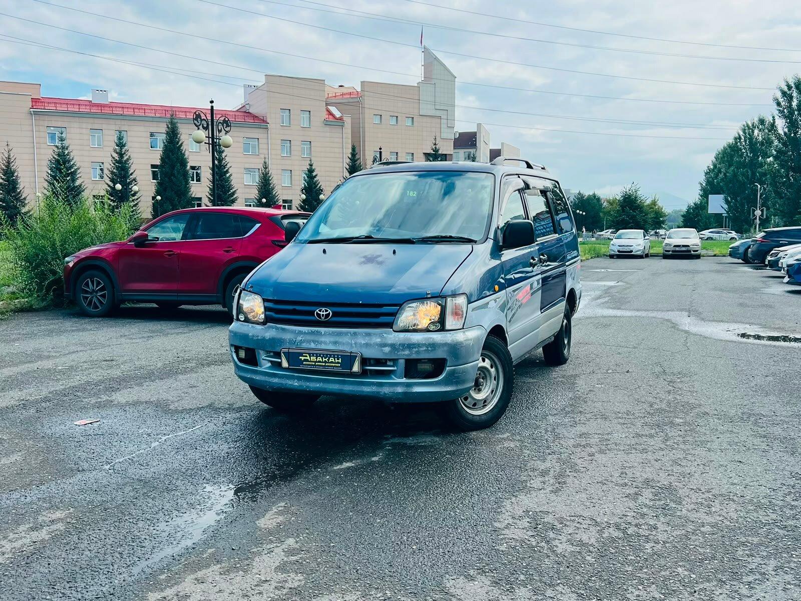Toyota Town Ace — фото 1