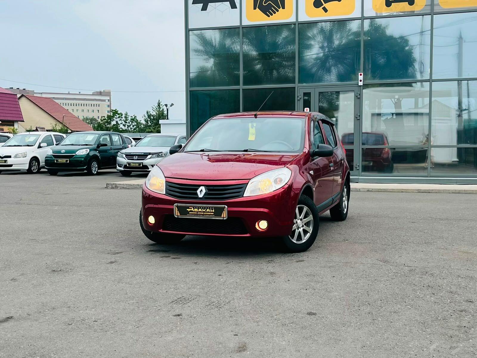 Renault Sandero — фото 1