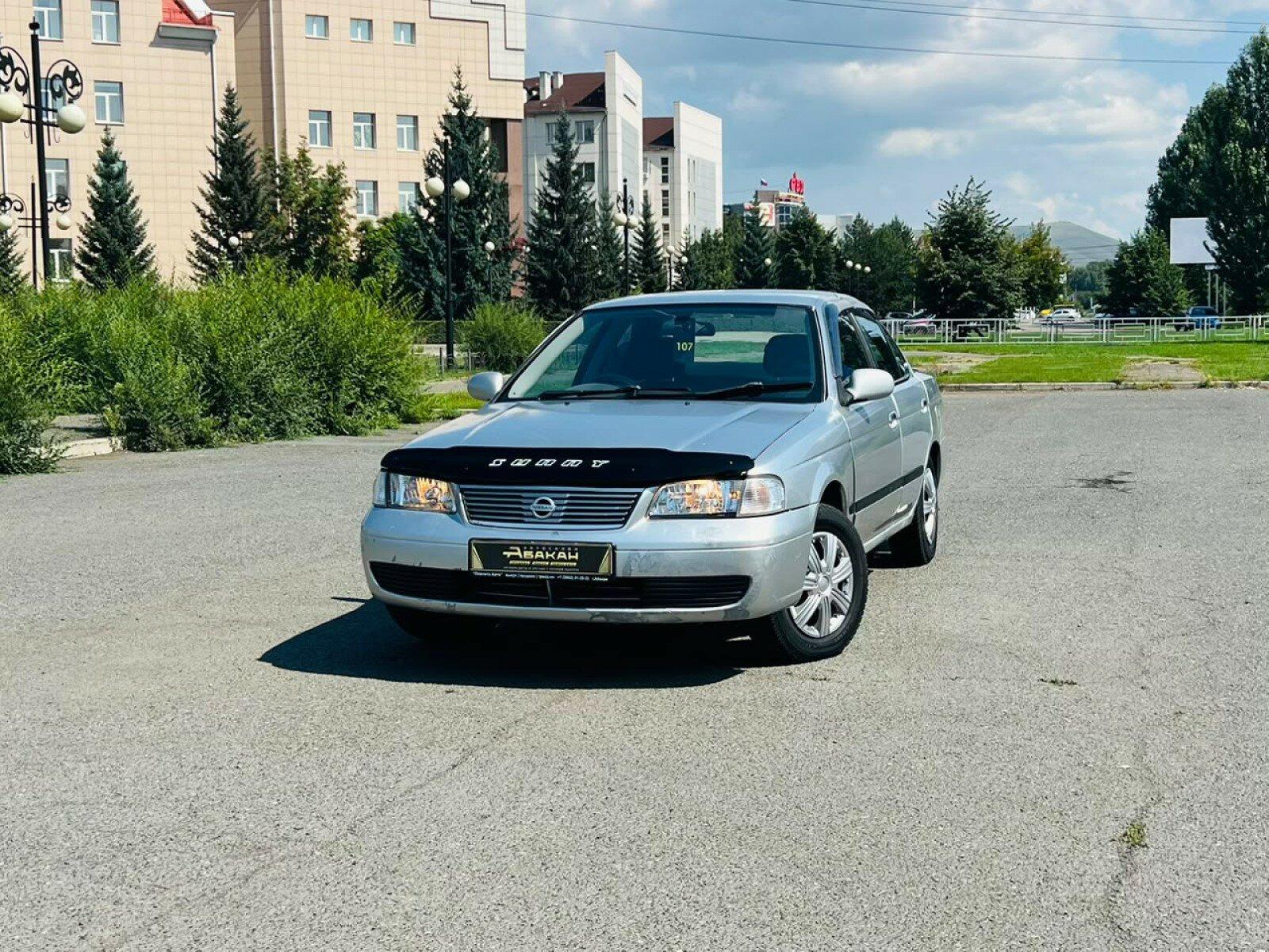 Nissan Sunny — фото 1
