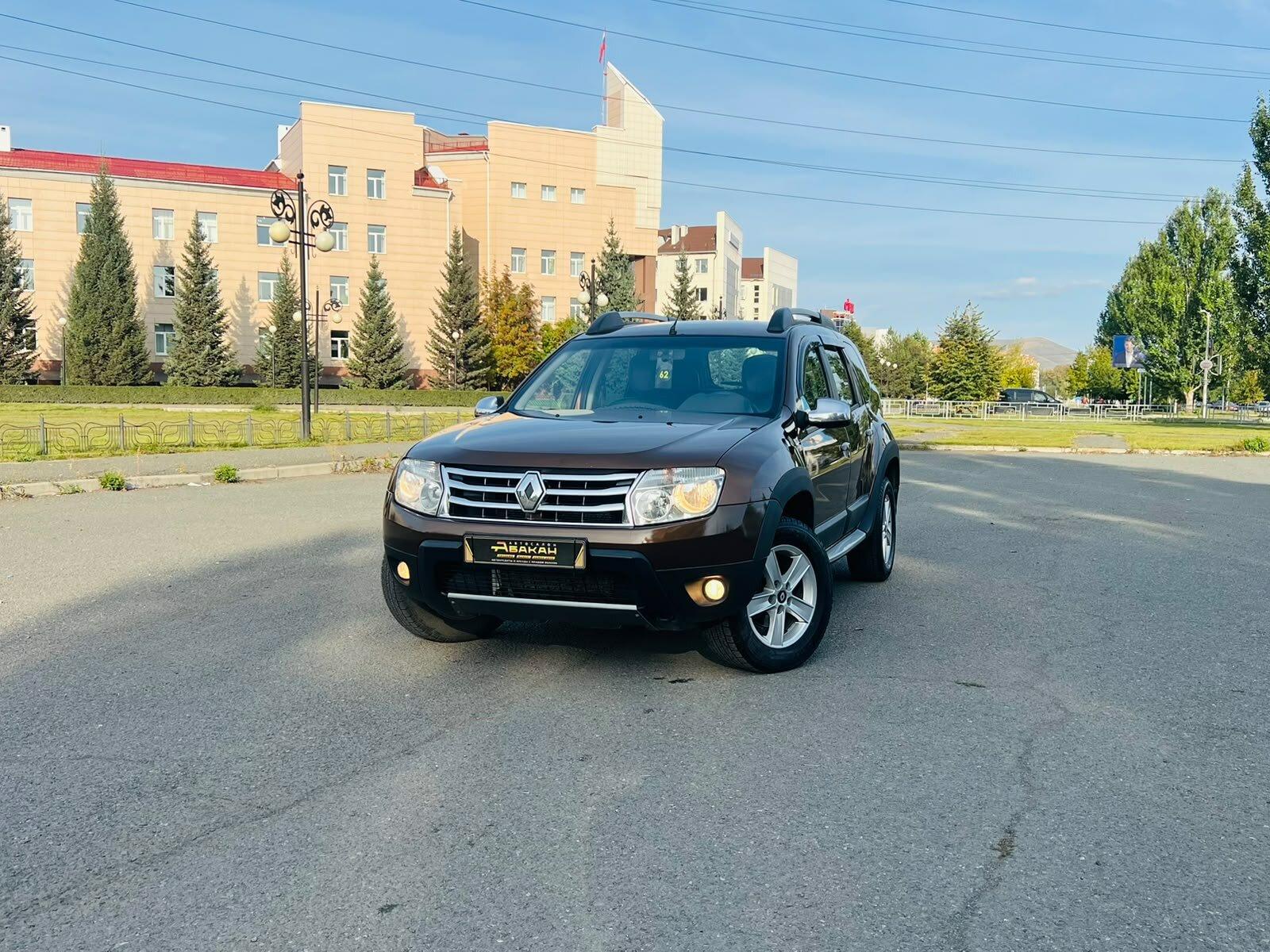 Renault Duster — фото 1