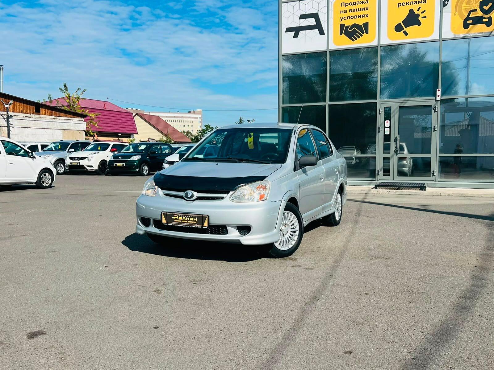 Toyota Echo — фото 1