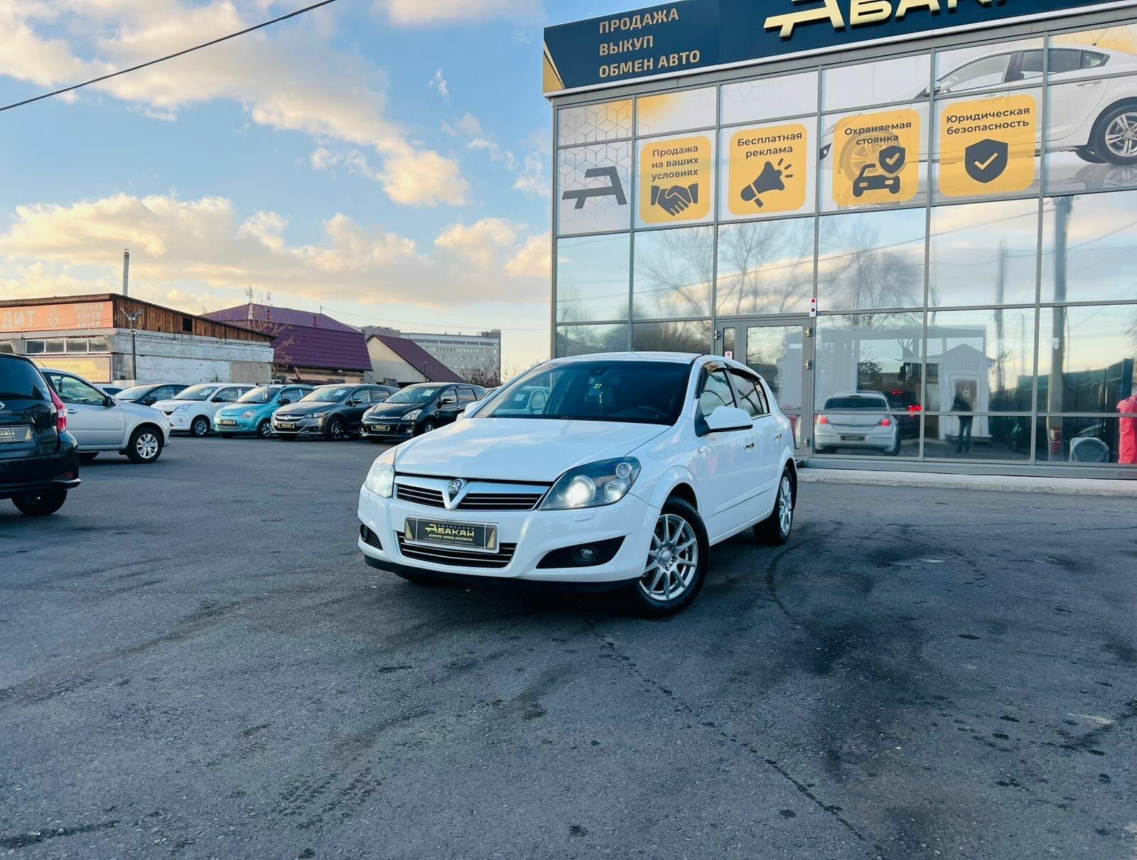 Opel Astra — фото 1