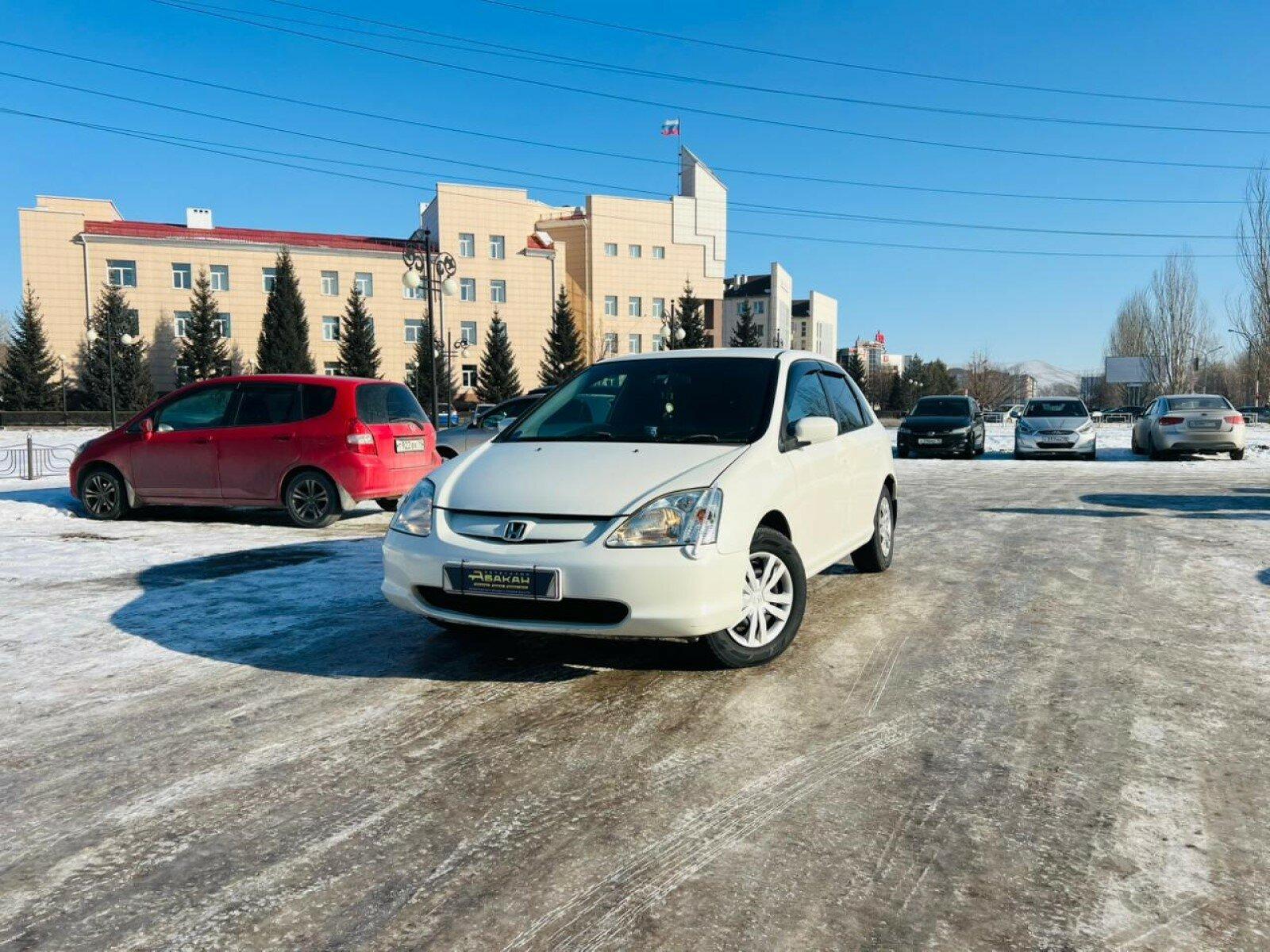 Honda Civic — фото 1