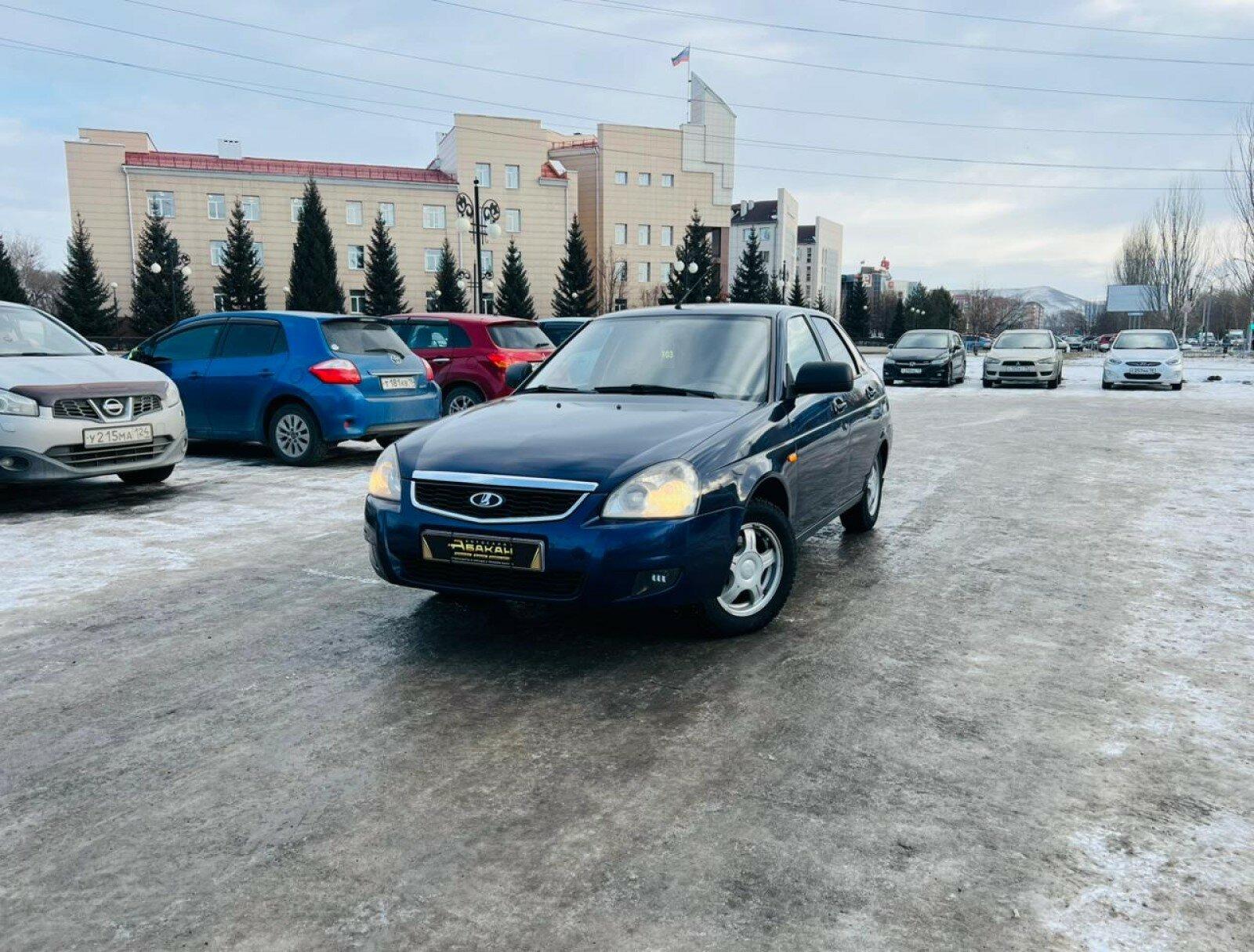 Lada (ВАЗ) Priora — фото 1