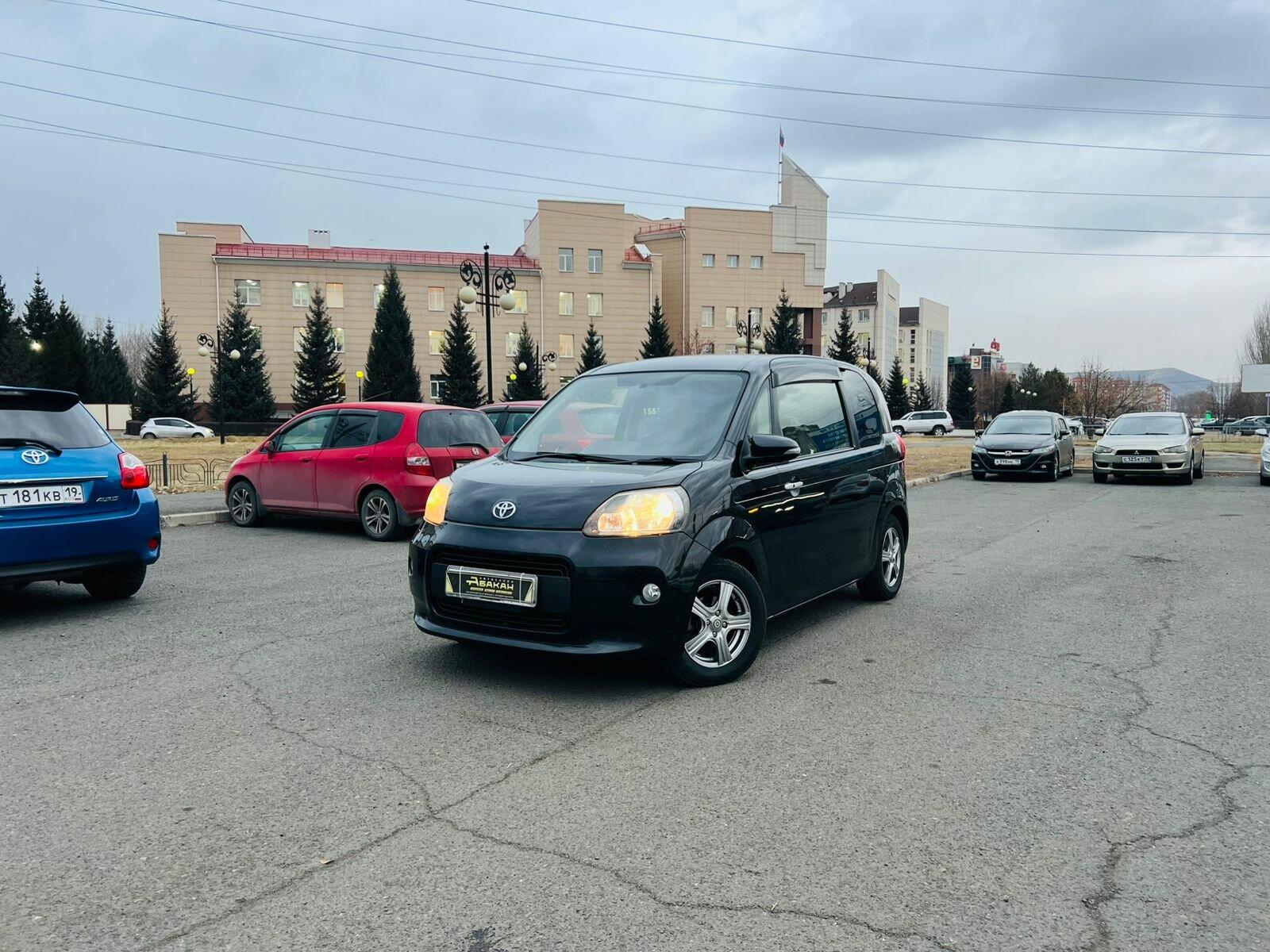 Toyota Porte — фото 1