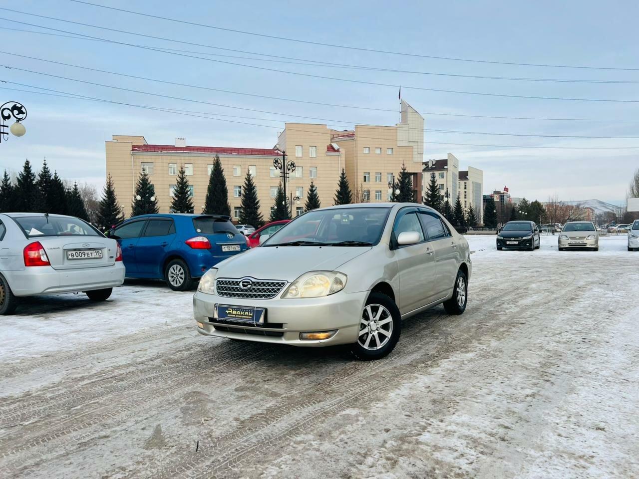 Toyota Corolla — фото 1