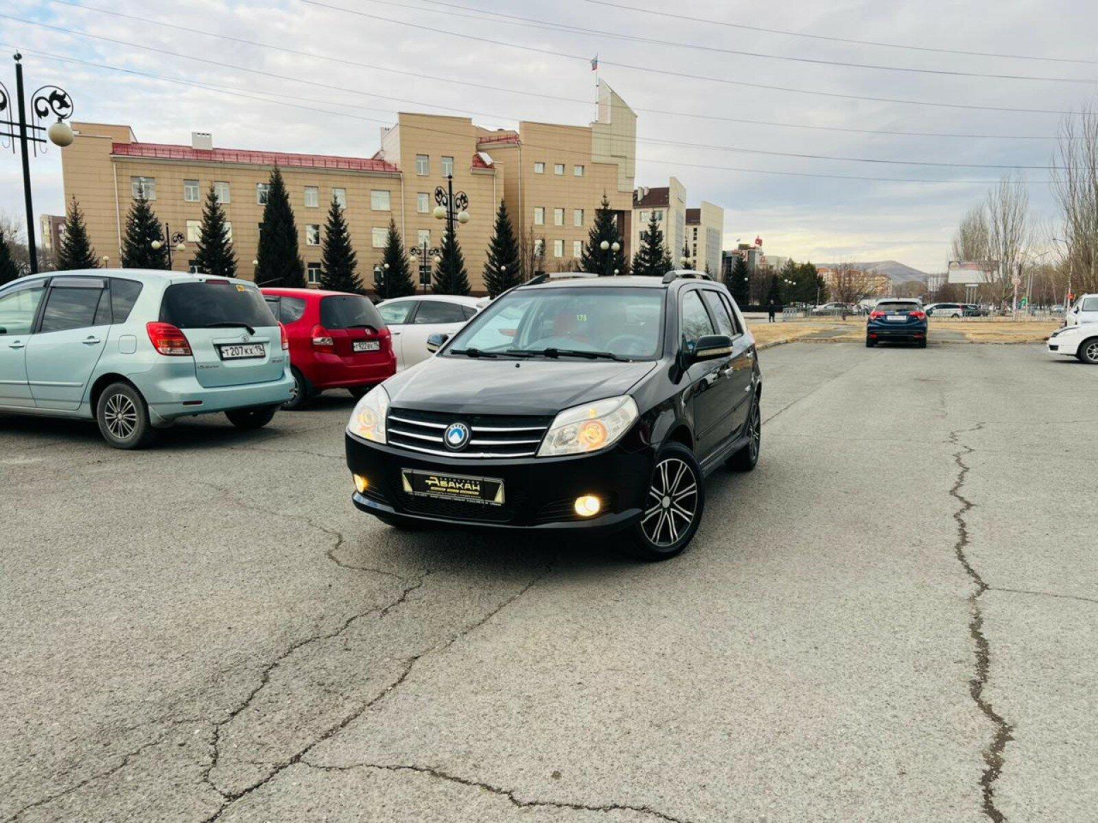 Geely MK Cross — фото 1