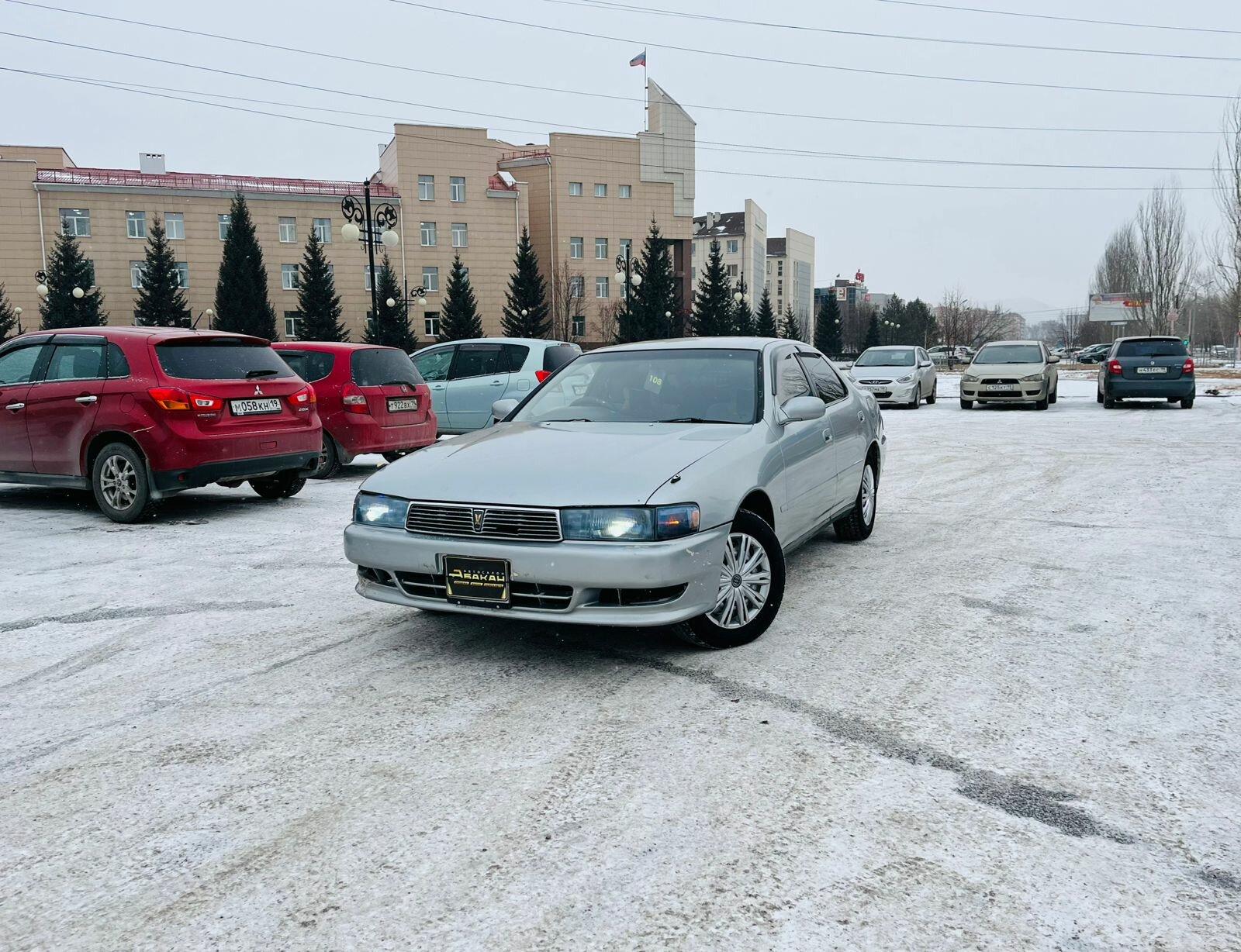 Toyota Cresta — фото 1