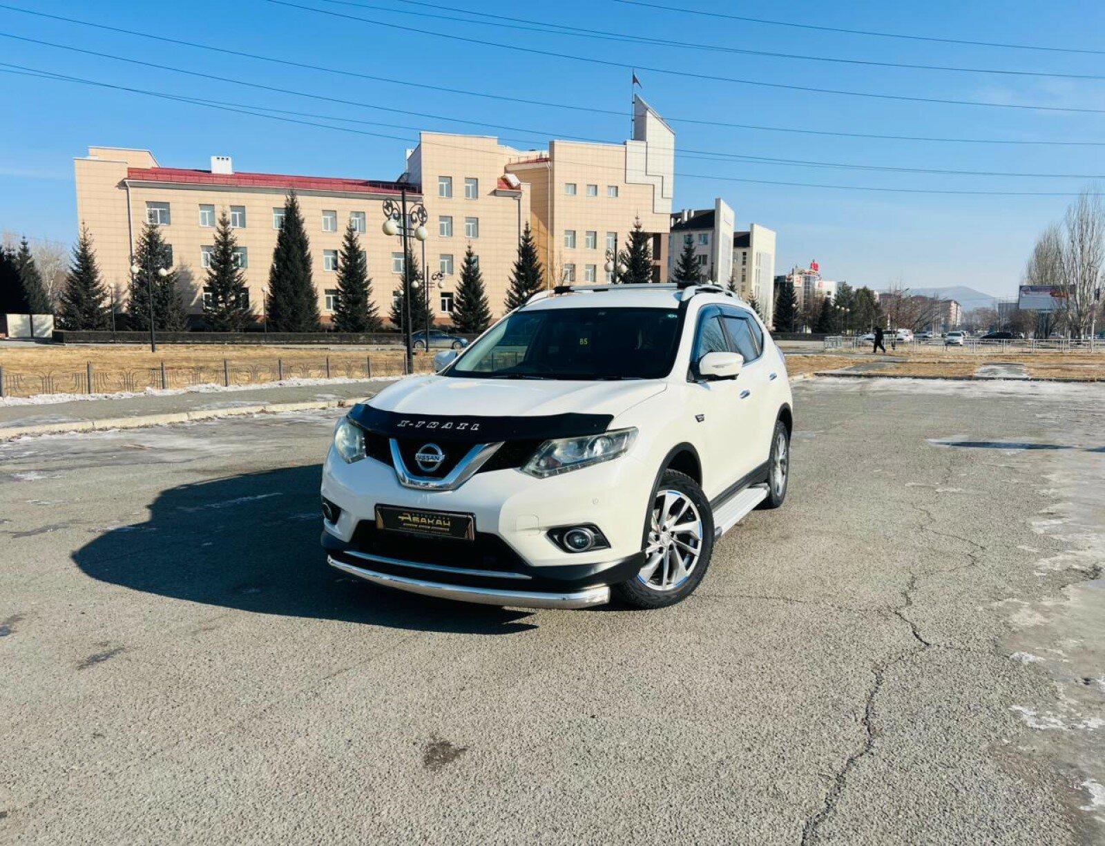 Nissan X-Trail — фото 1