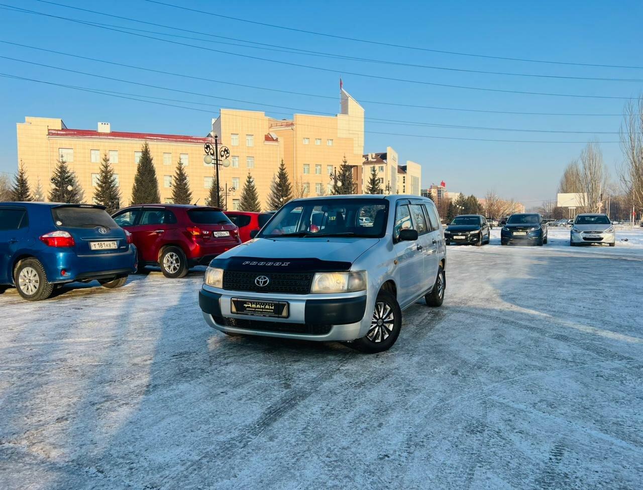 Toyota Probox — фото 1