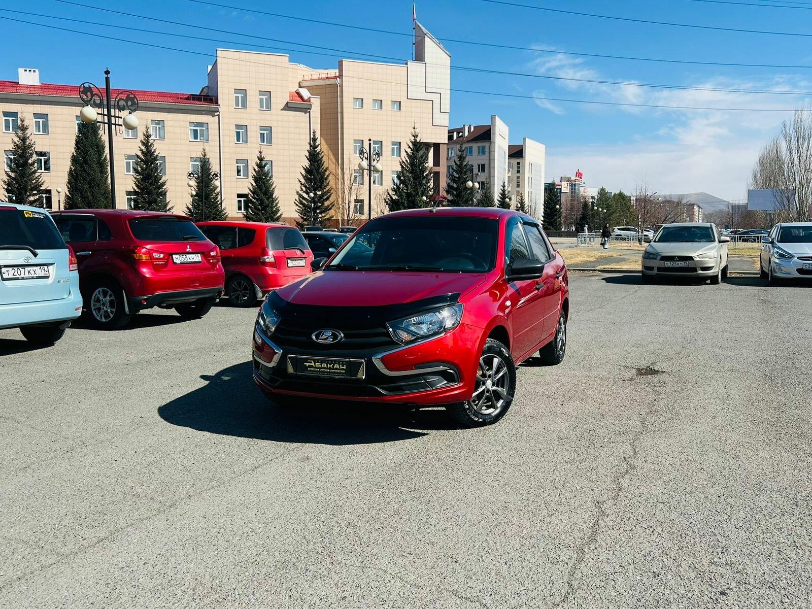 Lada (ВАЗ) Granta — фото 1