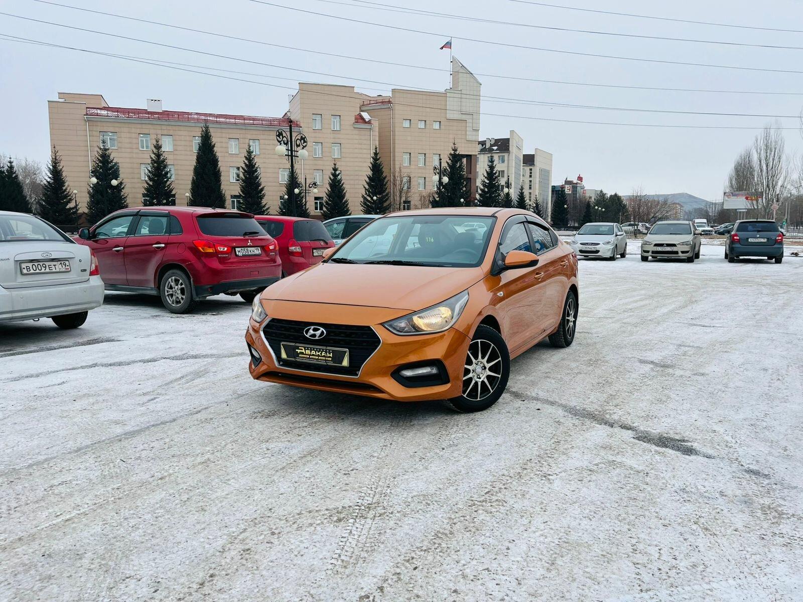 Hyundai Solaris — фото 1