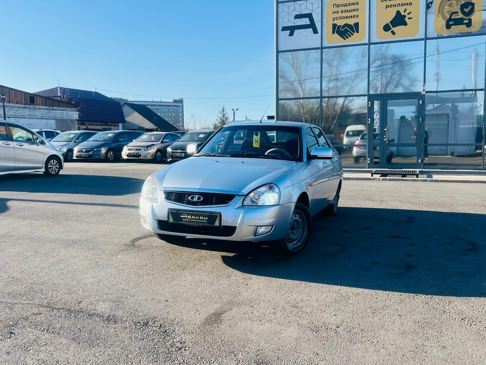 Lada (ВАЗ) Priora — фото 1