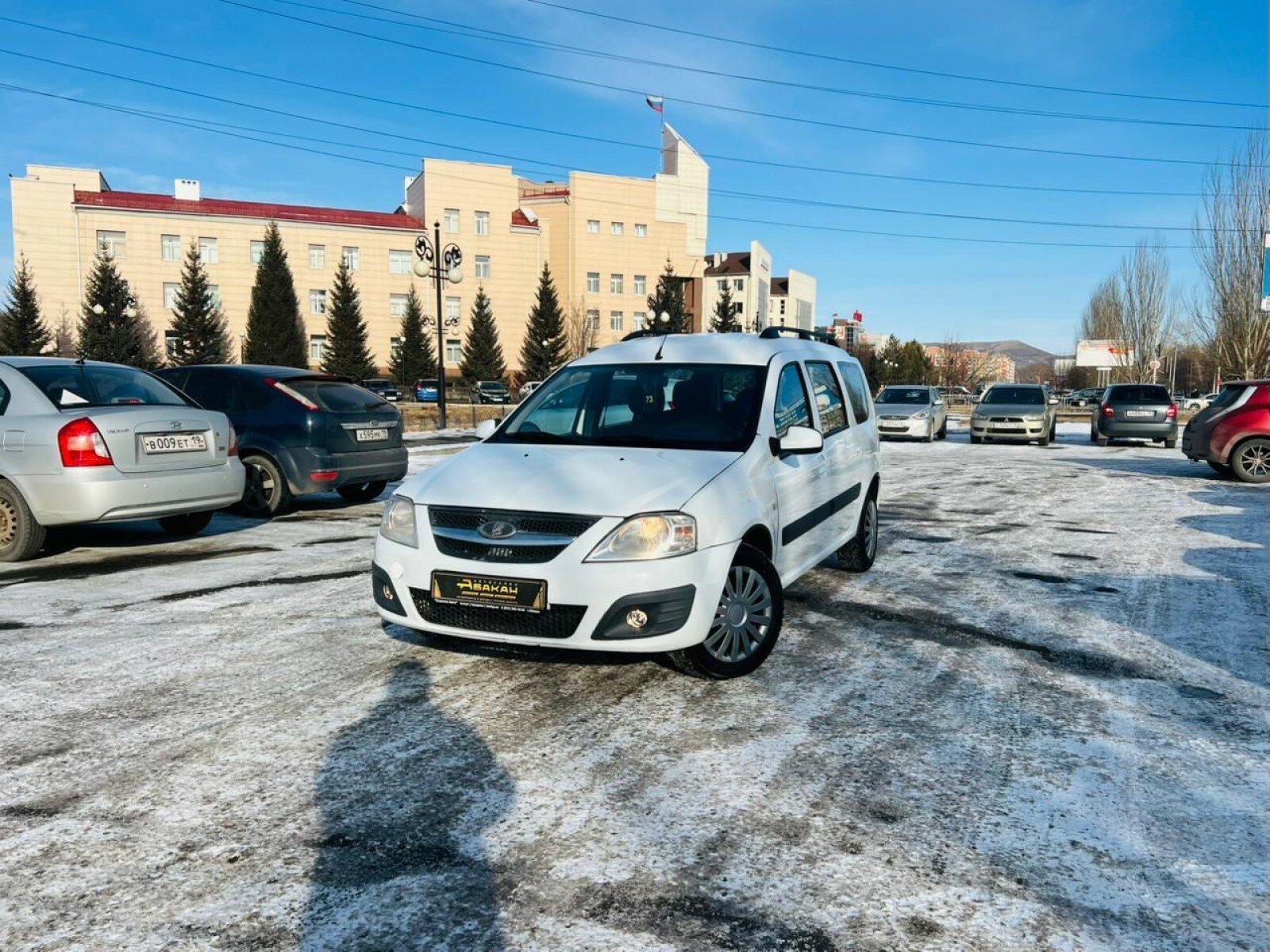 Lada (ВАЗ) Largus — фото 1