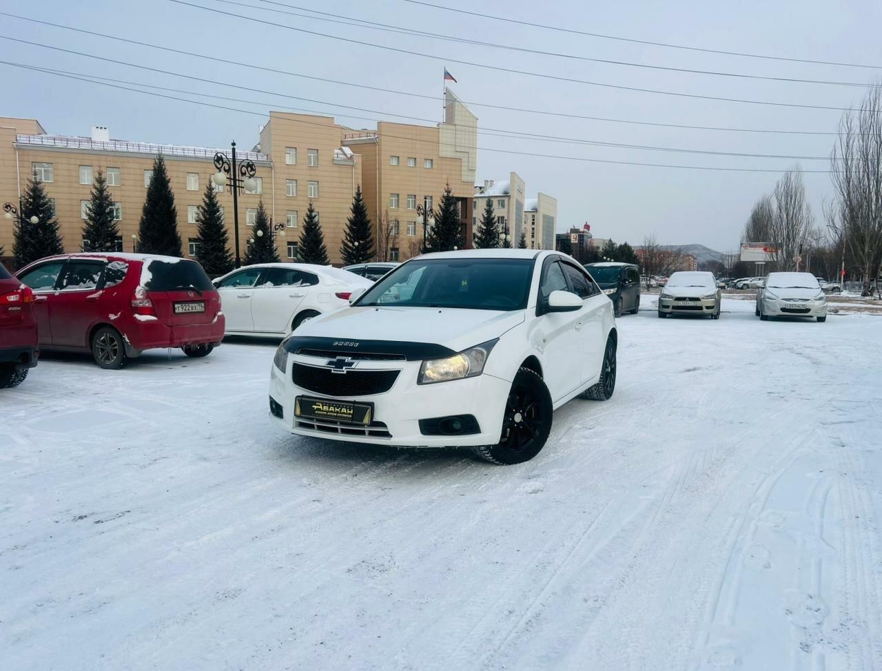 Chevrolet Cruze — фото 1