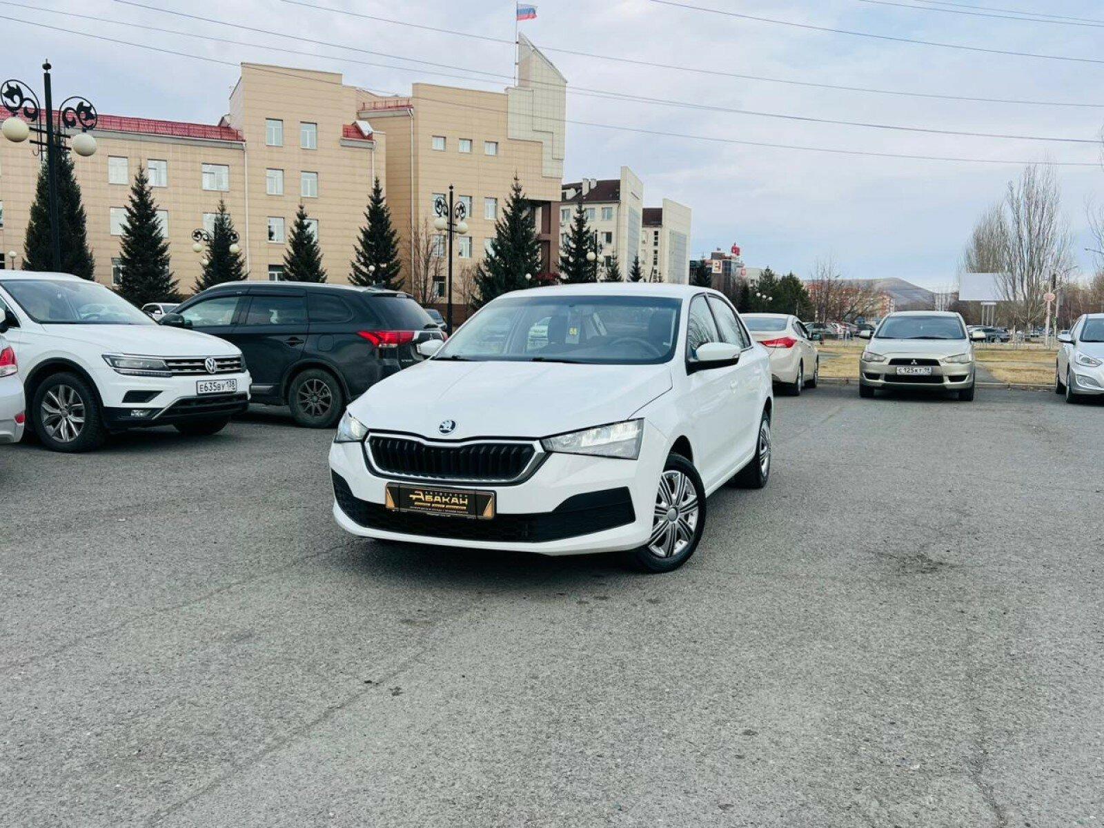 Skoda Rapid — фото 1