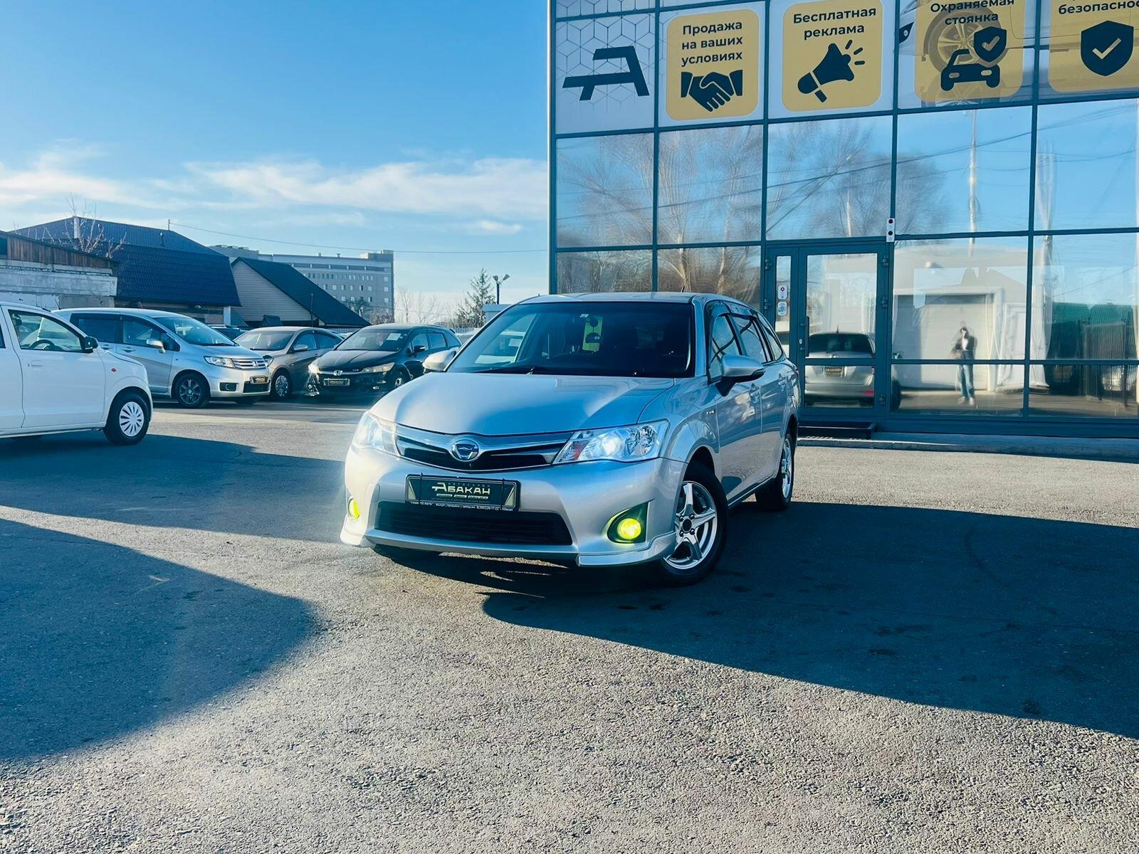 Toyota Corolla Fielder — фото 1