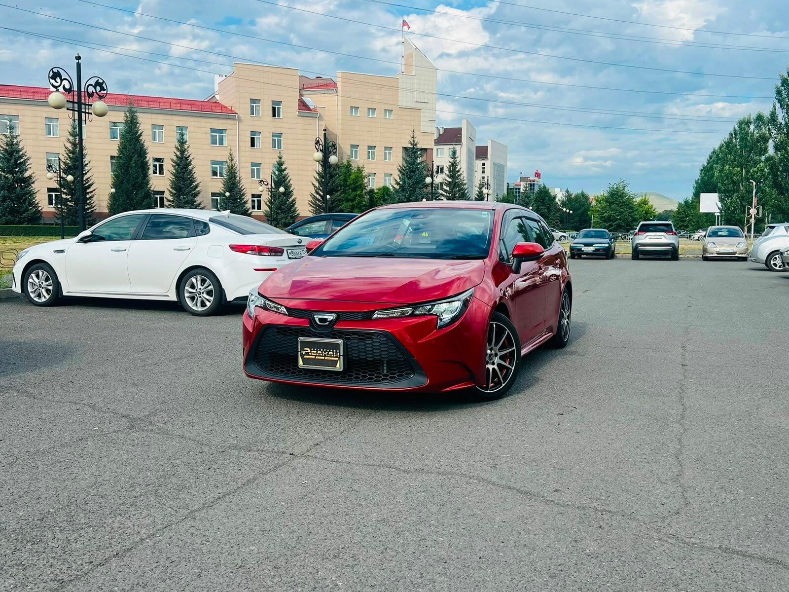 Toyota Corolla — фото 1