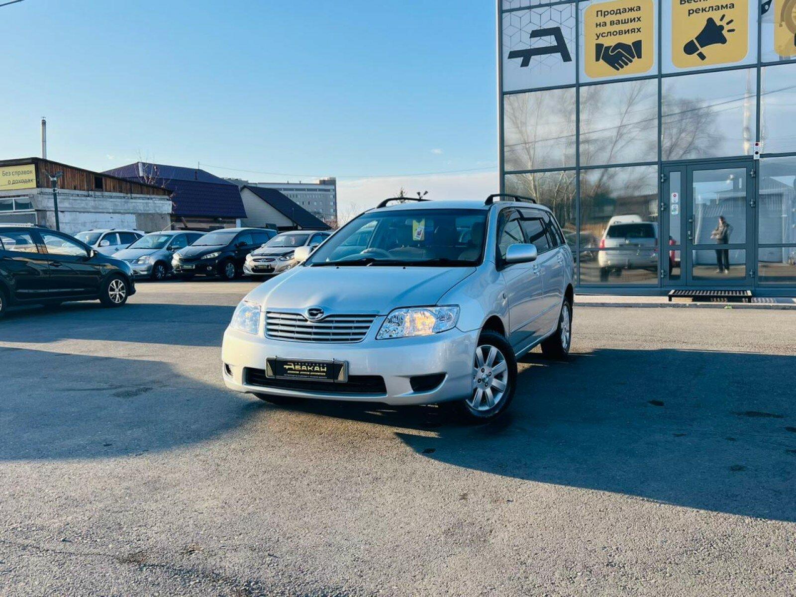 Toyota Corolla Fielder — фото 1