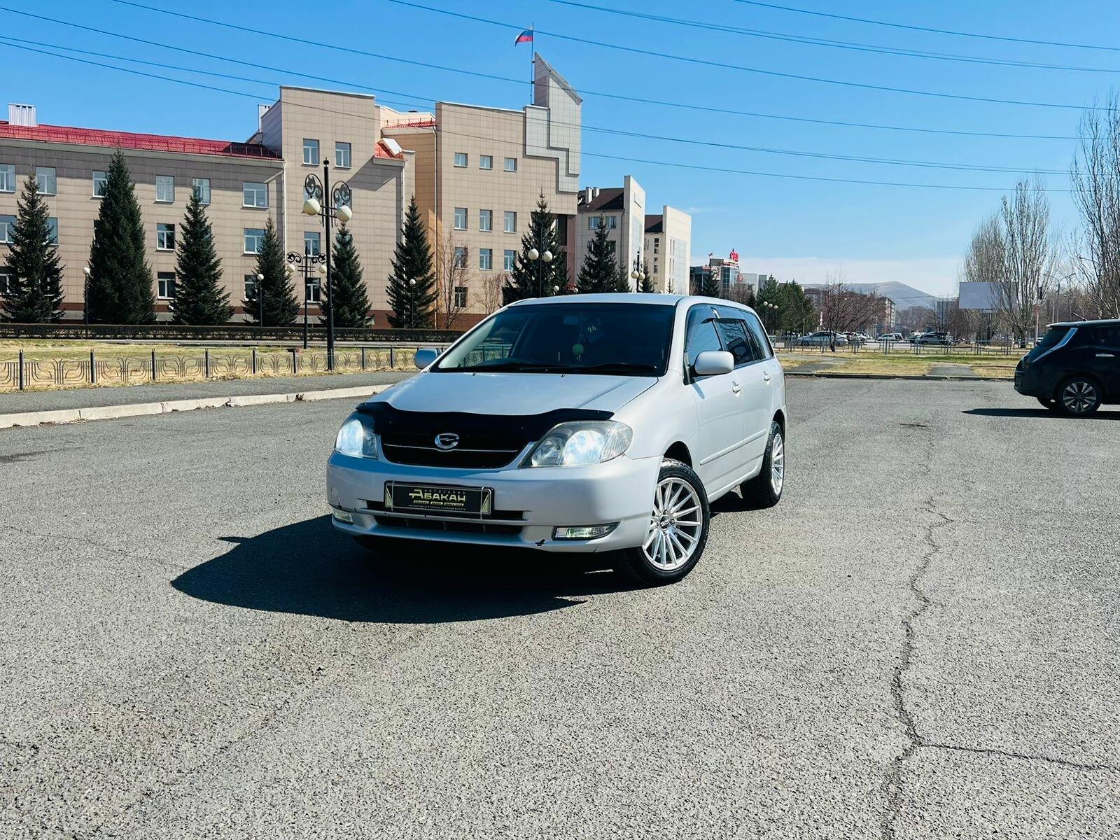 Toyota Corolla Fielder — фото 1