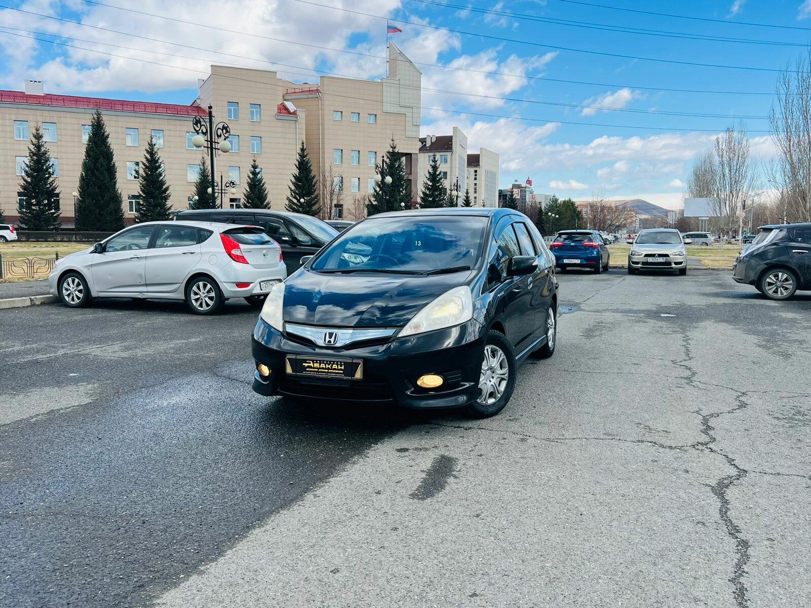 Honda Fit Shuttle — фото 1