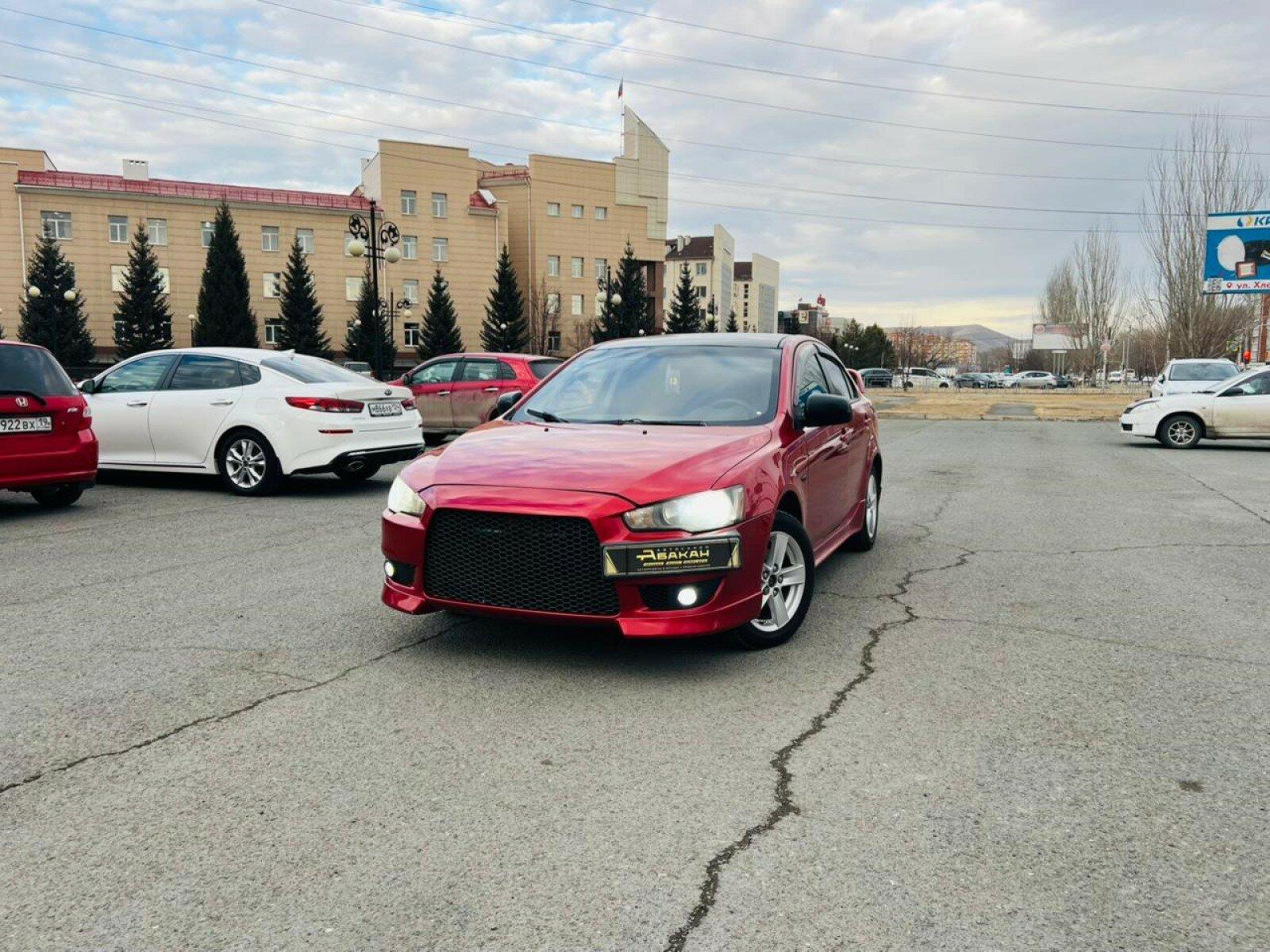 Mitsubishi Lancer — фото 1