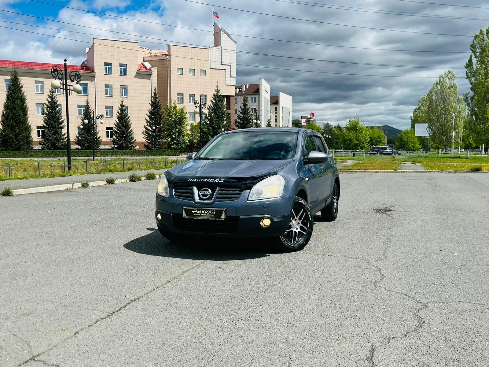 Nissan Qashqai — фото 1