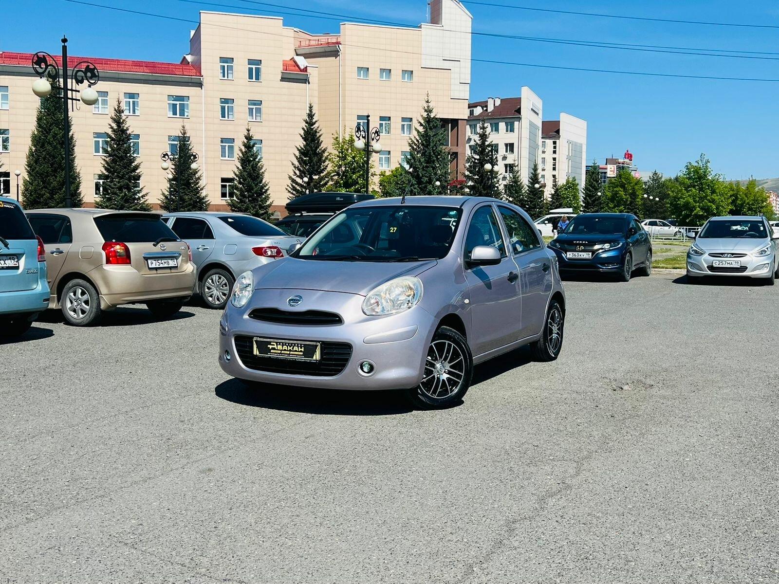 Nissan March — фото 1