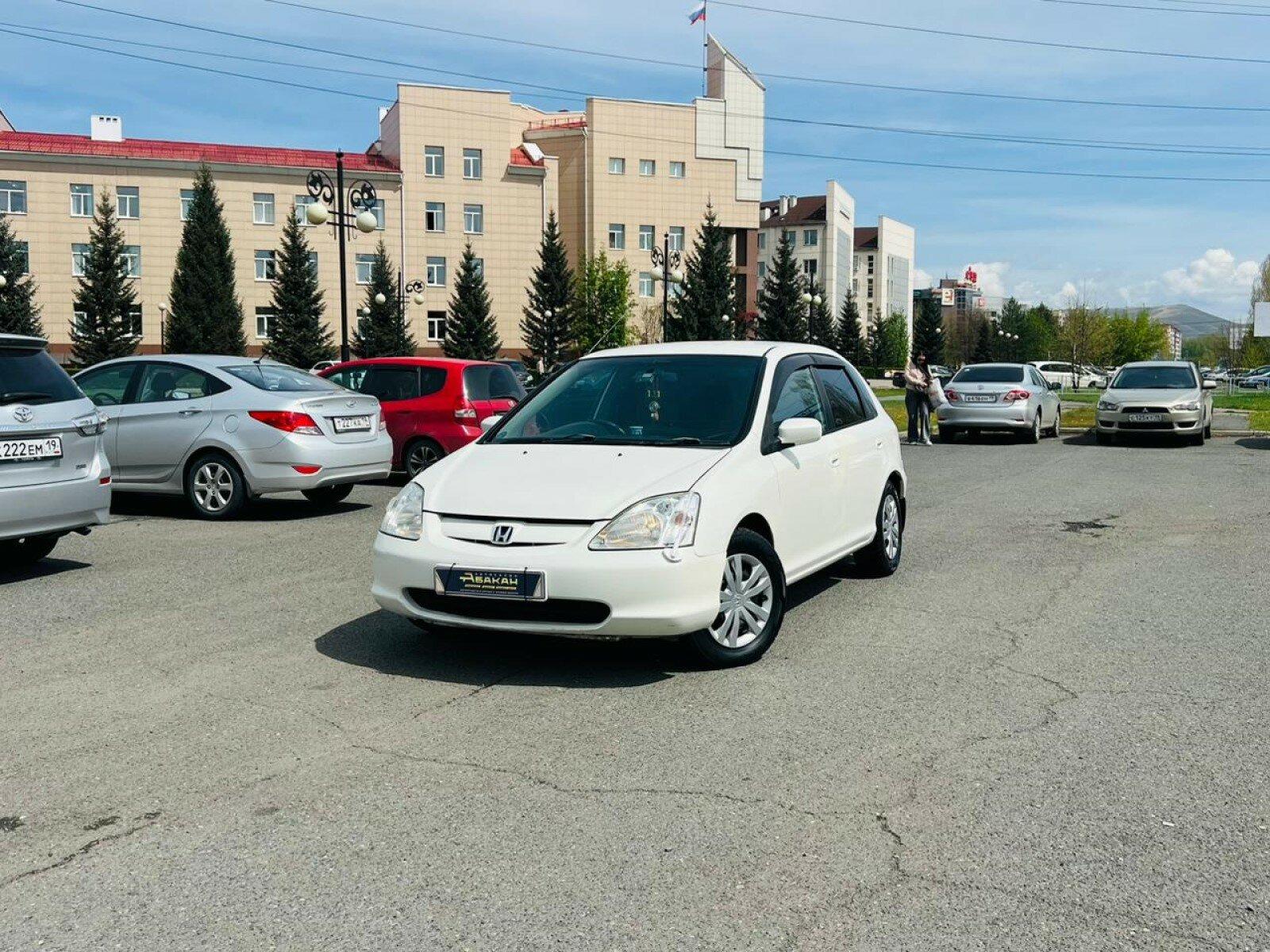 Honda Civic — фото 1