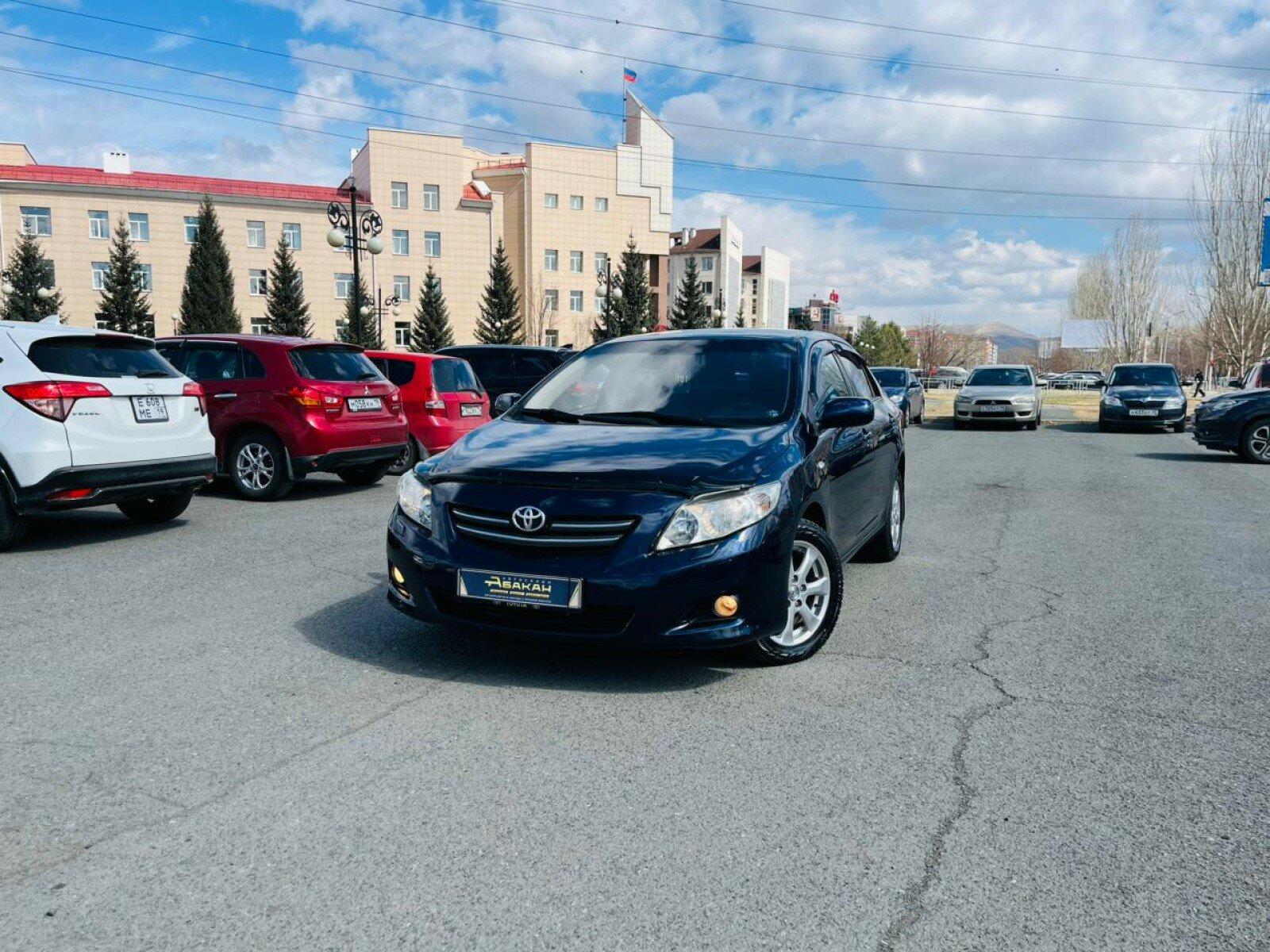 Toyota Corolla — фото 1