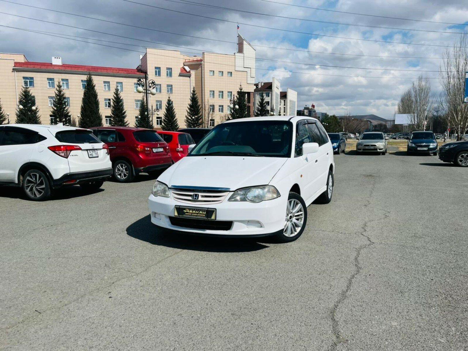 Honda Odyssey — фото 1