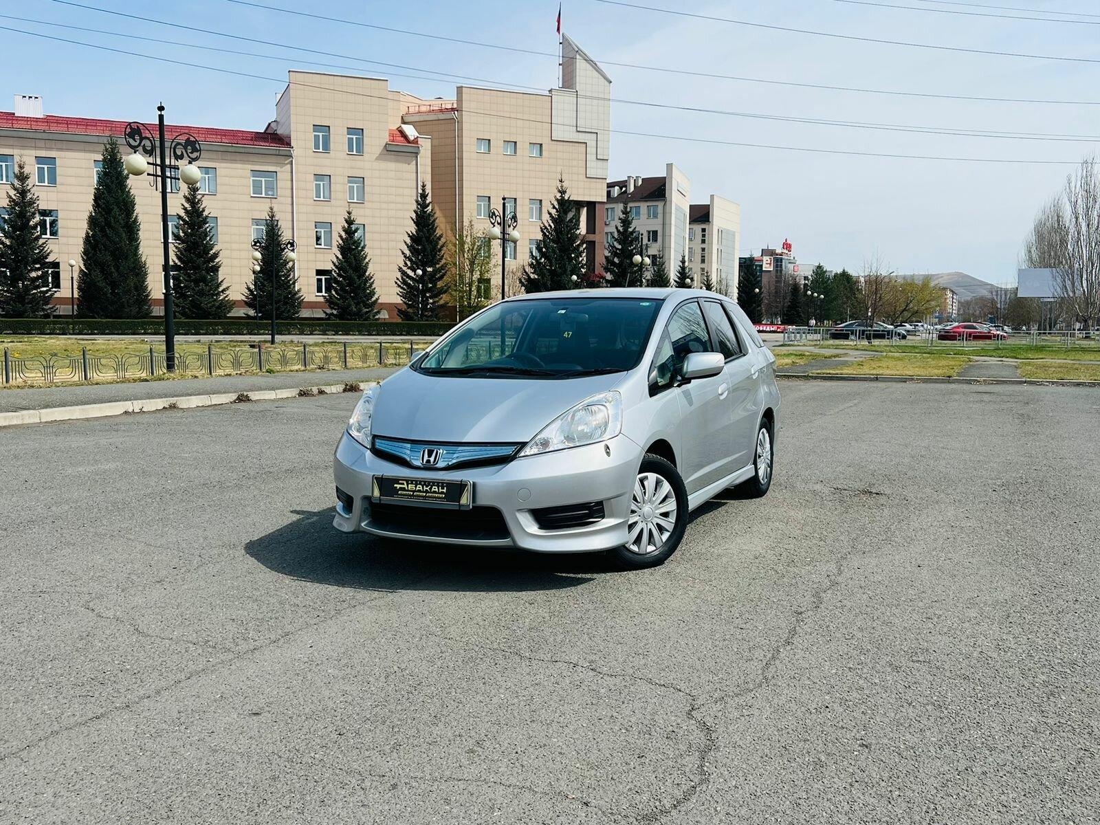 Honda Fit Shuttle — фото 1