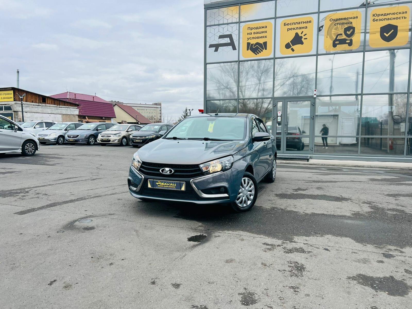 Lada (ВАЗ) Vesta — фото 1