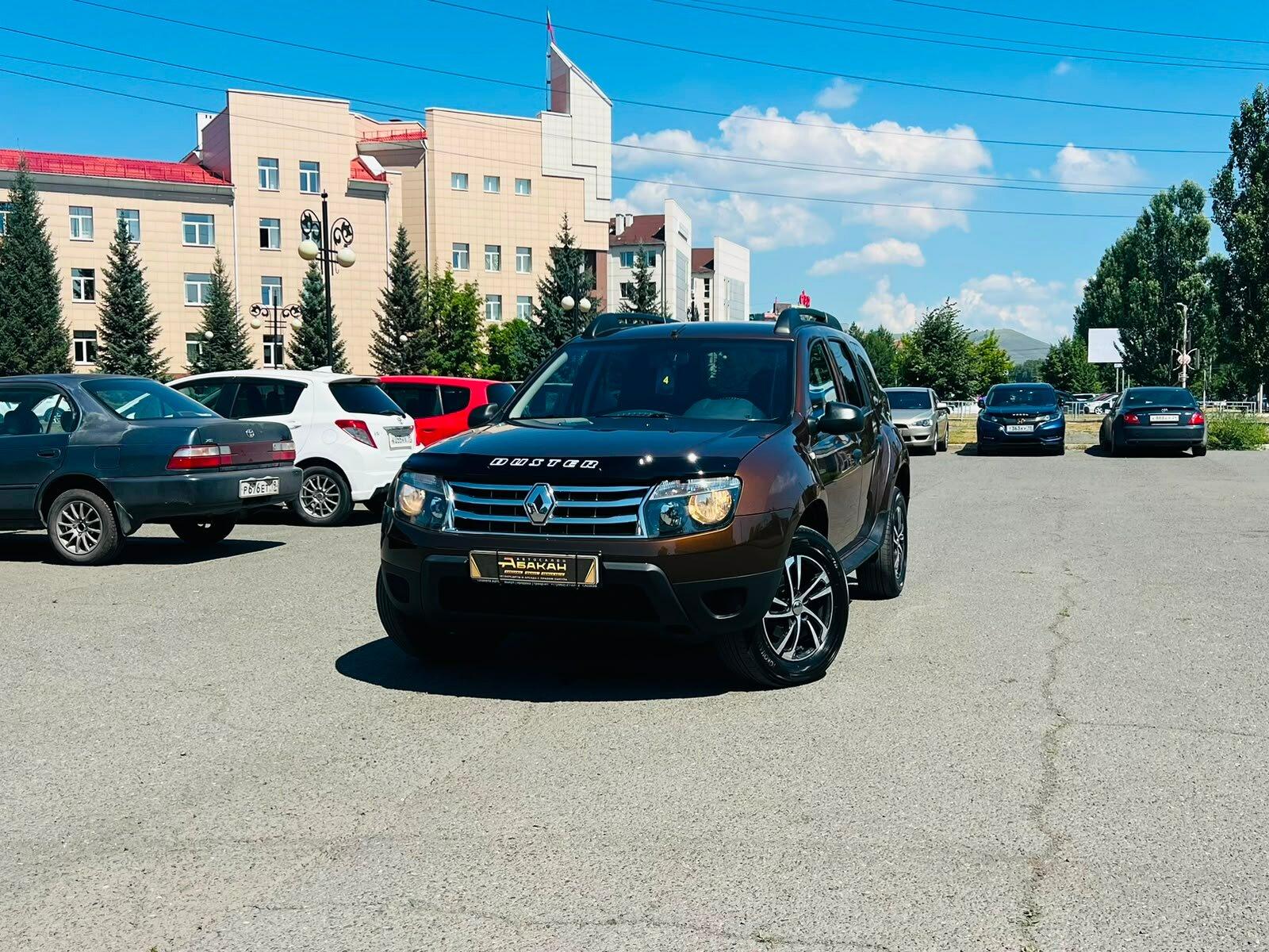 Renault Duster — фото 1