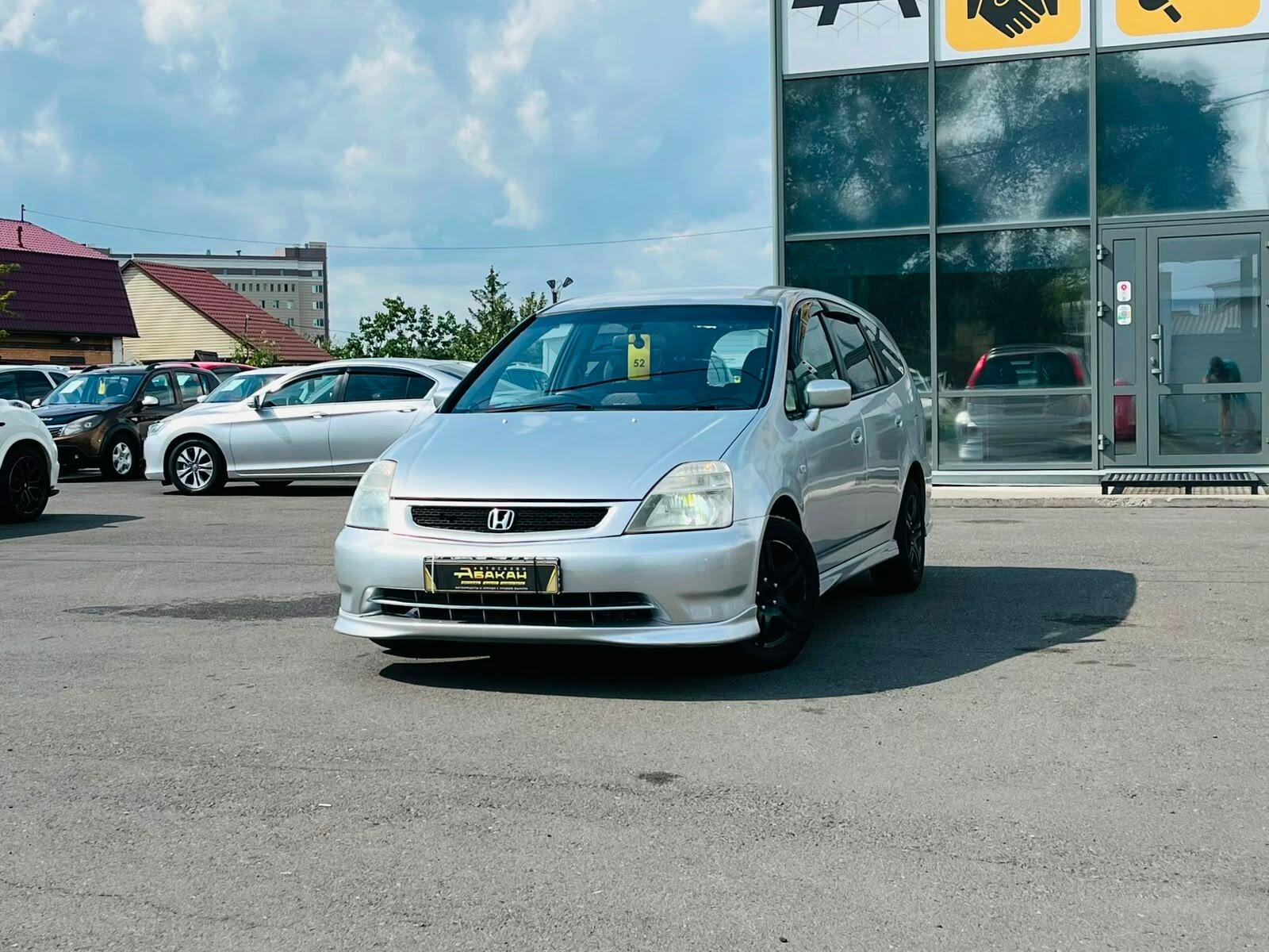 Honda Stream — фото 1